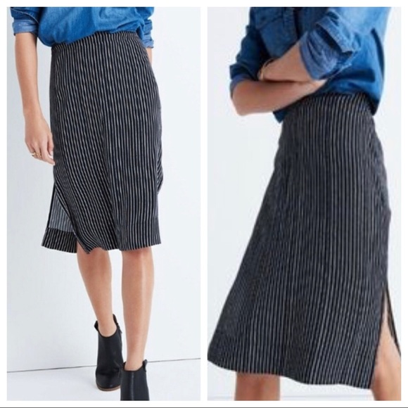 Madewell Dresses & Skirts - Madewell striped midi skirt with side slit size 0